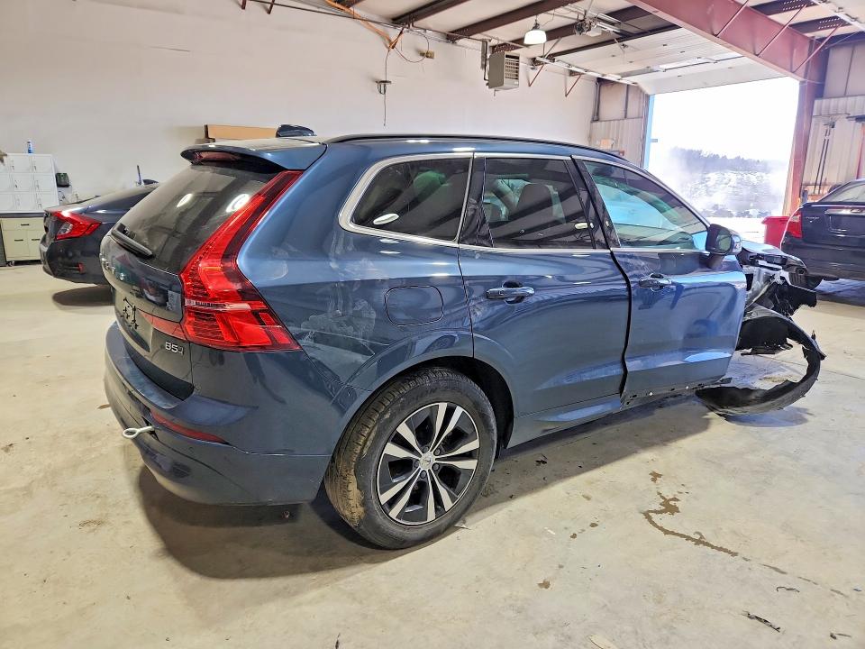 2023 Volvo Xc60 VIN YV4L12RK1P1374516 COPART salvage auction — FRONT END, Md - Cert Of Salvage > 75% Damage, sold $2,200 on 2026-08-07 (photo 3)