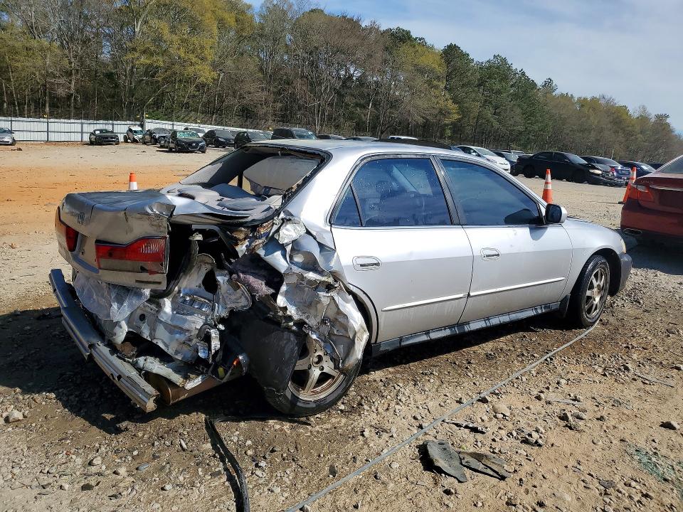 2002 Honda Accord VIN JHMCG56722C028215 COPART salvage auction — REAR END, Ga - Cert Of Title-Salvage, sold $300 on 2026-07-24 (photo 3)