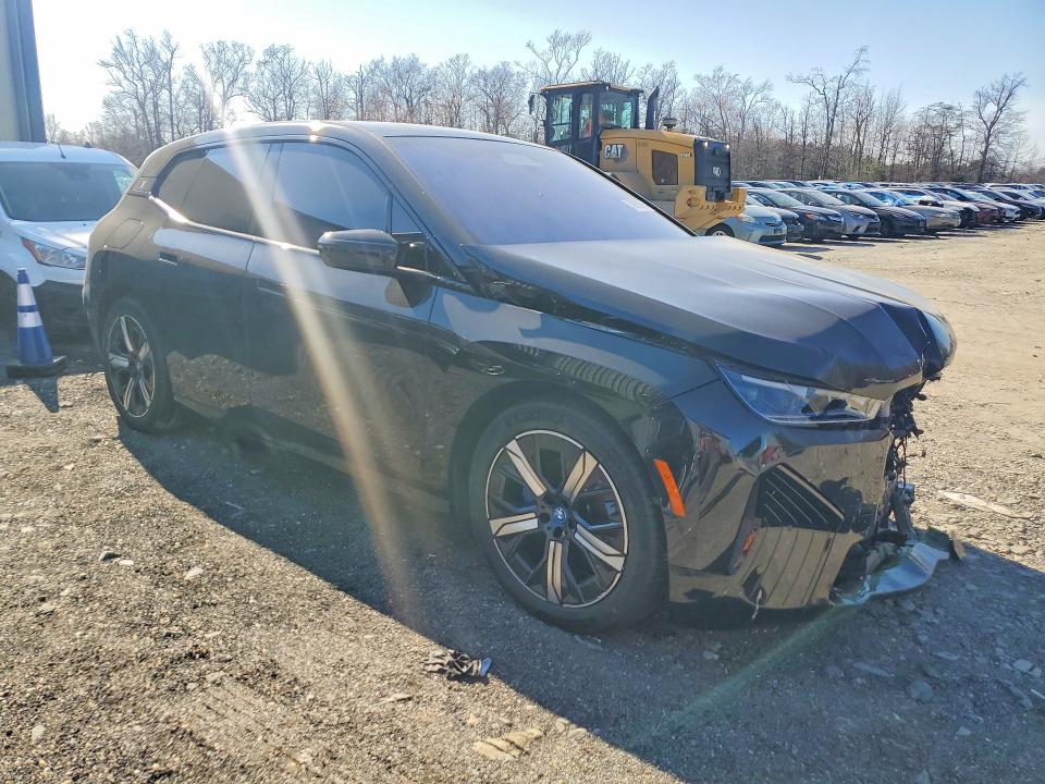 2023 BMW Ix VIN WB523CF0XPCM90881 COPART salvage auction — FRONT END, Md - Cert Of Salvage > 75% Damage, sold $18,500 on 2026-07-10 (photo 4)