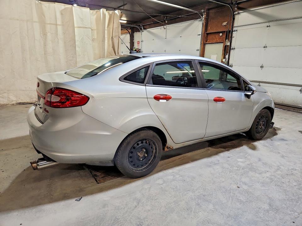 2013 Ford Fiesta VIN 3FADP4BJ8DM207383 COPART salvage auction — FRONT END, PA - RECONSTRUCTED CLEAN, sold $300 on 2026-07-02 (photo 3)