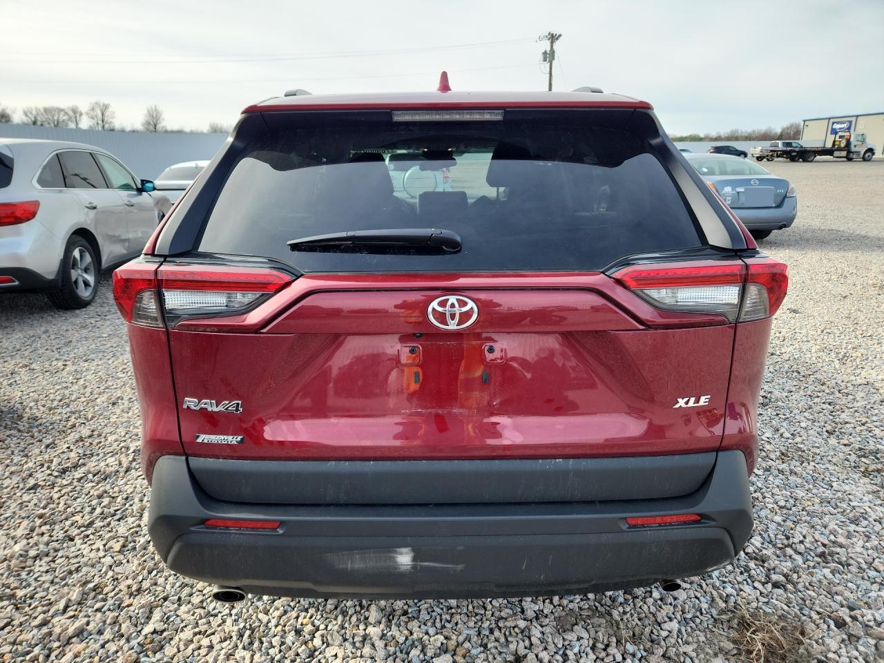 2025 Toyota RAV4 VIN 2T3W1RFV1SW435302 COPART salvage auction — Side, NC - SALVAGE CERTIFICATE OF TITLE, sold $10,800 on 2026-07-07 (photo 6)
