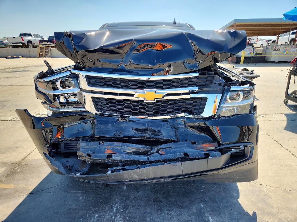 2018 Chevrolet Tahoe VIN 1GNSCBKC8JR220039 COPART salvage auction — REAR END, Tx - Salvage Vehicle Title, sold $4,000 on 2026-07-02 (photo 5)