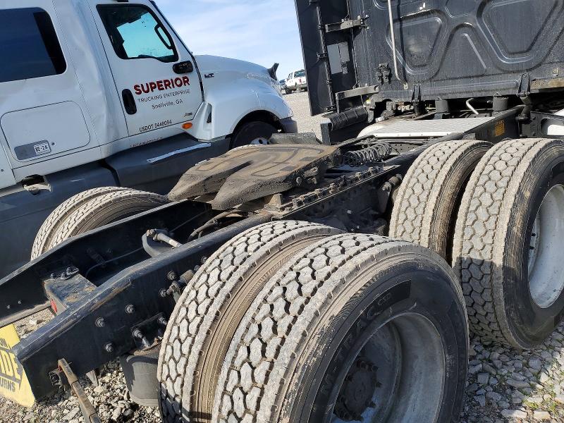 2019 VIN 3AKJHHDR4KSKH0007 COPART salvage auction — FRONT END, KY - CERT OF TITLE-SALVAGE, sold $6,900 on 2026-07-09 (photo 6)