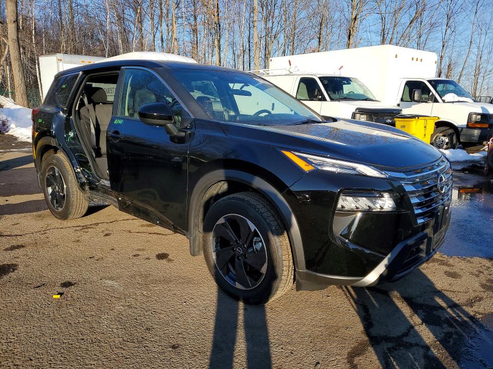 2024 Nissan Rogue VIN 5N1BT3BB6RC725674 COPART salvage auction — SIDE, CT - CERT OF TITLE-SALVAGE, sold $475 on 2026-07-30 (photo 4)