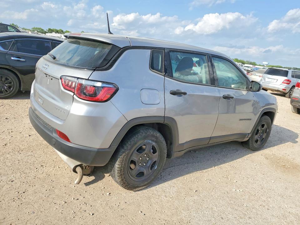 2018 Jeep Compass VIN 3C4NJCAB1JT488237 COPART salvage auction — SIDE, Tx - Salvage Vehicle Title, sold $1,700 on 2026-07-02 (photo 3)