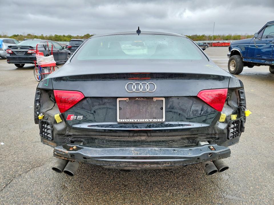 2014 Audi Rs5 VIN WAUCGAFR8EA035629 COPART salvage auction — REAR END, Ny - Mv-907A Salvage Certificate, sold $7,600 on 2026-07-06 (photo 6)