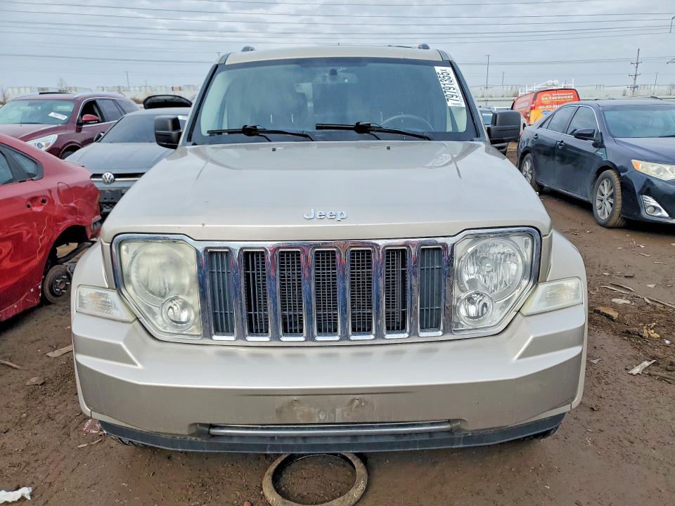 2010 Jeep Liberty (north america) VIN 1J4PN5GK3AW151752 COPART salvage auction — NORMAL WEAR, IL - CERTIFICATE OF TITLE, sold $600 on 2026-07-02 (photo 5)