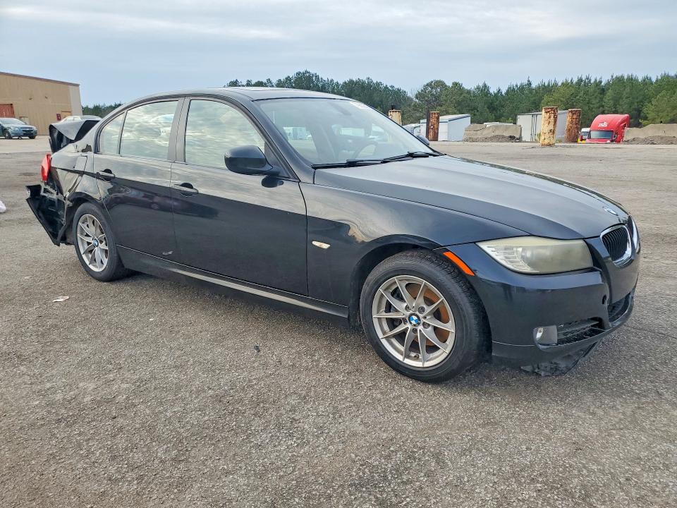 2010 BMW 3er VIN WBAPH7G59ANM49700 COPART salvage auction — REAR END, Sc - Cert Of Title-Salvage, sold $275 on 2026-07-17 (photo 4)