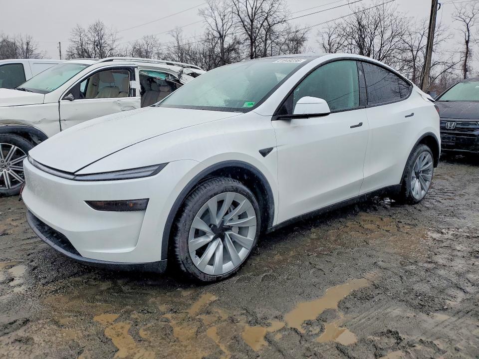 2026 Tesla Model Y VIN 7SAYGDED9TA500973 COPART salvage auction — Rear End, NJ - CERT OF TITLE-SALVAGE, sold $23,400 on 2026-05-22 (photo 1)