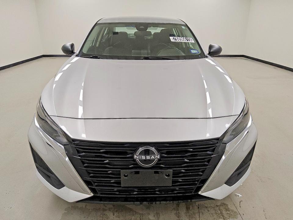 2024 Nissan Altima VIN 1N4BL4DW1RN409183 COPART salvage auction — REAR END, Tx - Certificate Of Title, sold $5,700 on 2026-07-09 (photo 5)