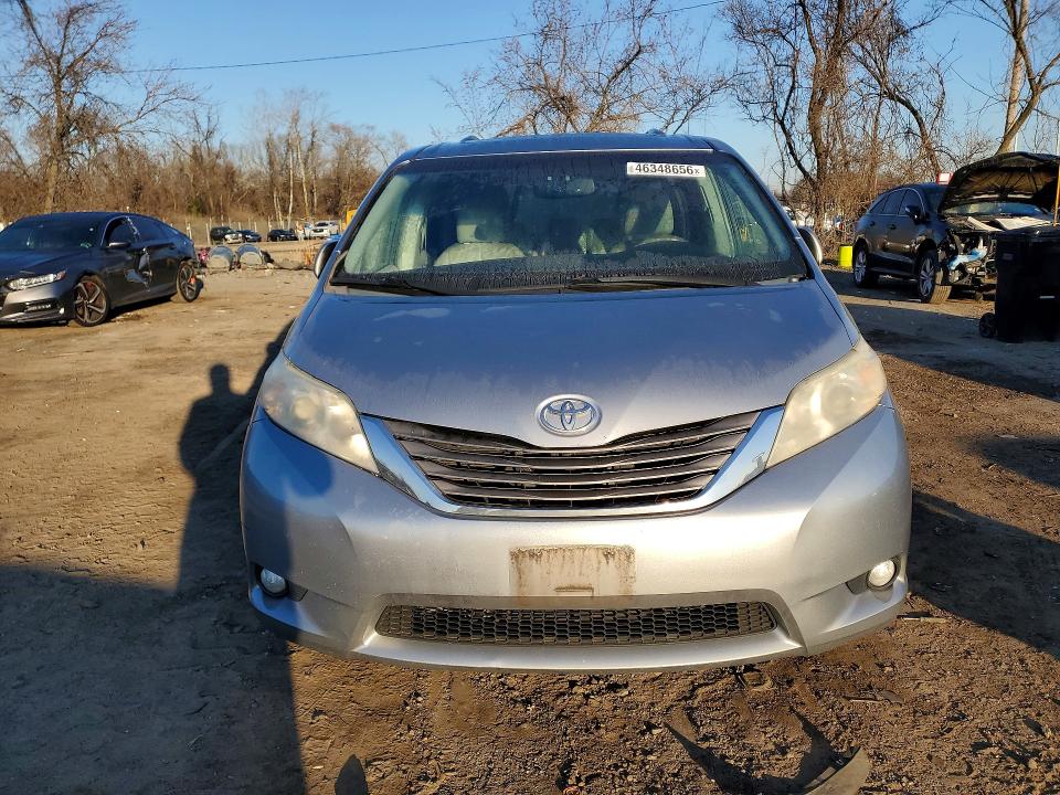 2011 Toyota Sienna VIN 5TDYK3DC2BS152204 COPART salvage auction — REAR END, Md - Cert Of Salvage > 75% Damage, sold $175 on 2026-07-16 (photo 5)