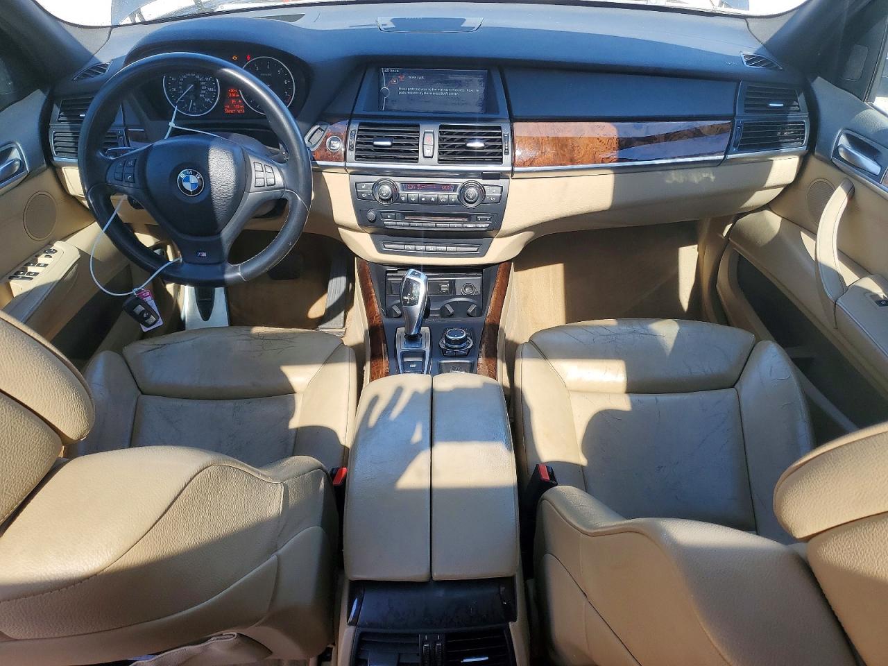 2012 BMW X5 VIN 5UXZV8C53CL424062 COPART salvage auction — Side, GA - CERT OF TITLE-SALVAGE (P), sold $1,550 on 2026-04-21 (photo 8)