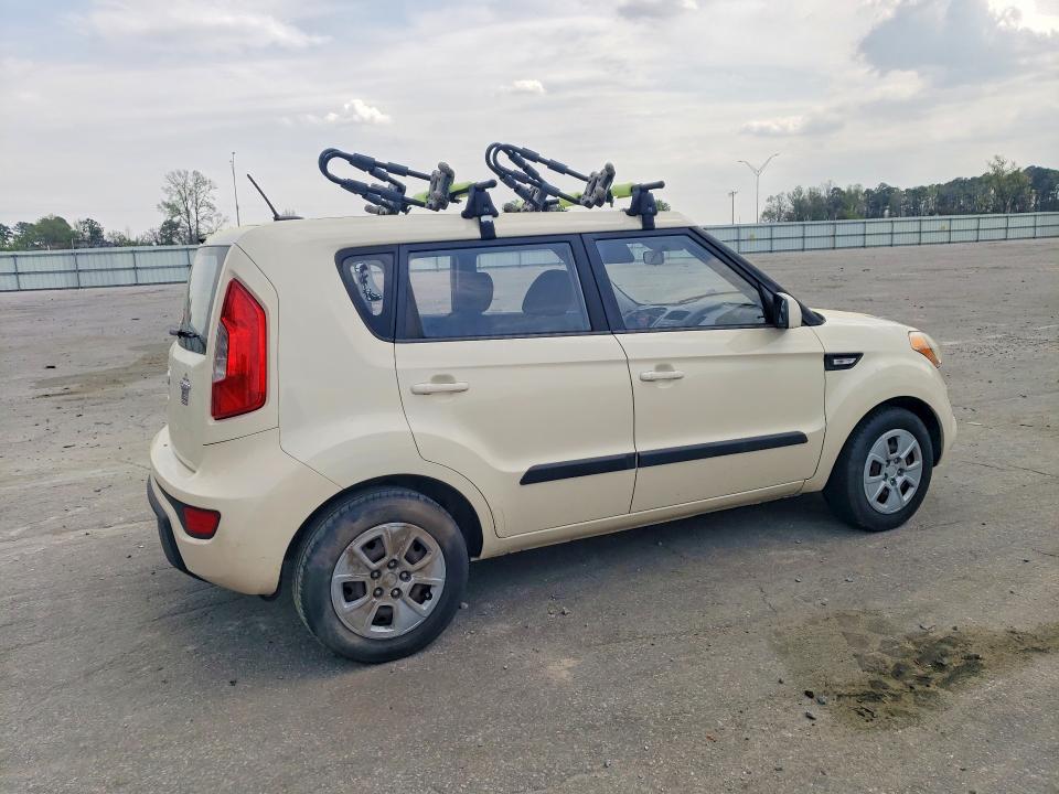 2013 Kia Soul VIN KNDJT2A59D7552658 COPART salvage auction — VANDALISM, Nc - Salvage Certificate Of Title, sold $525 on 2026-07-28 (photo 3)
