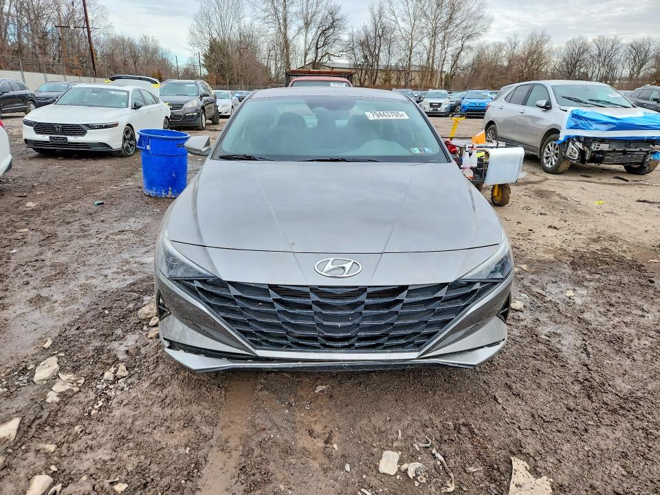 2023 Hyundai Elantra VIN KMHLM4AG6PU512977 COPART salvage auction — SIDE, Salvage Title, sold $4,000 on 2026-07-20 (photo 5)
