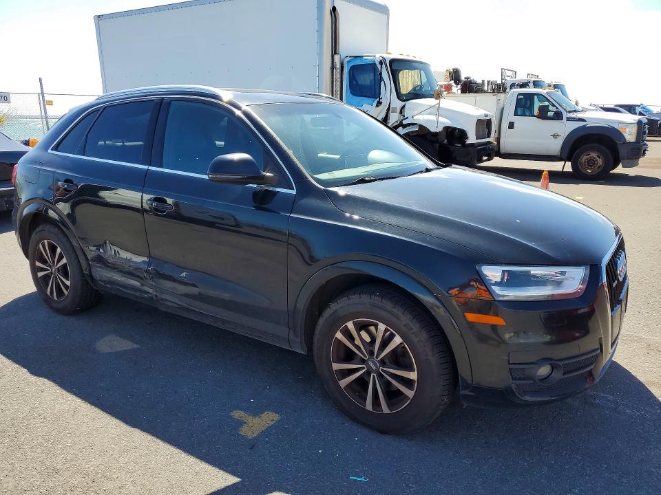 2015 Audi Q3 VIN WA1GFCFS3FR014528 COPART salvage auction — SIDE, Hi - Certificate Of Title, sold $1,900 on 2026-07-06 (photo 4)