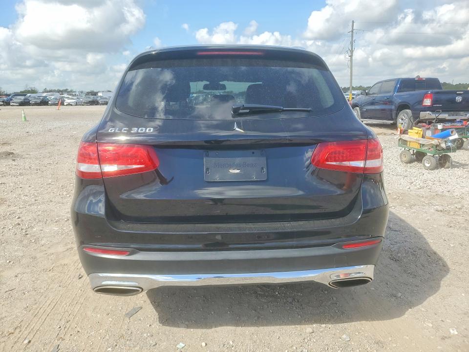 2016 Mercedes-benz Glc VIN WDC0G4JBXGF111367 COPART salvage auction — MINOR DENT/SCRATCHES, Tx - Certificate Of Title (P), sold $5,700 on 2026-07-09 (photo 6)