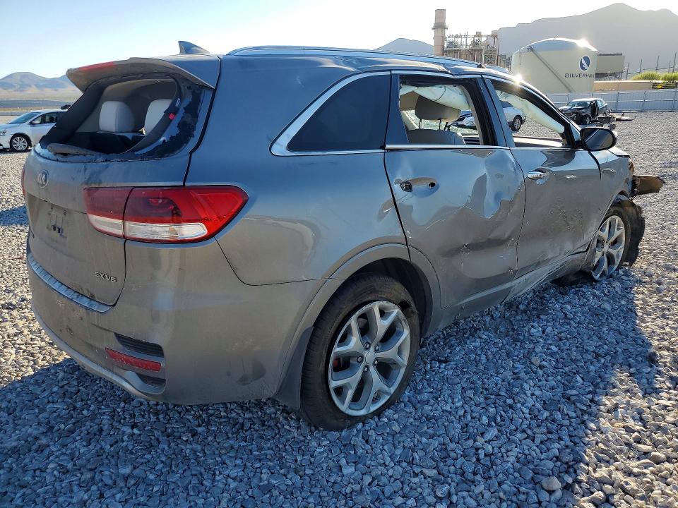 2016 Kia Sorento VIN 5XYPKDA54GG072057 COPART salvage auction — ROLLOVER, NV - SALVAGE TITLE, sold $1,050 on 2026-07-08 (photo 3)