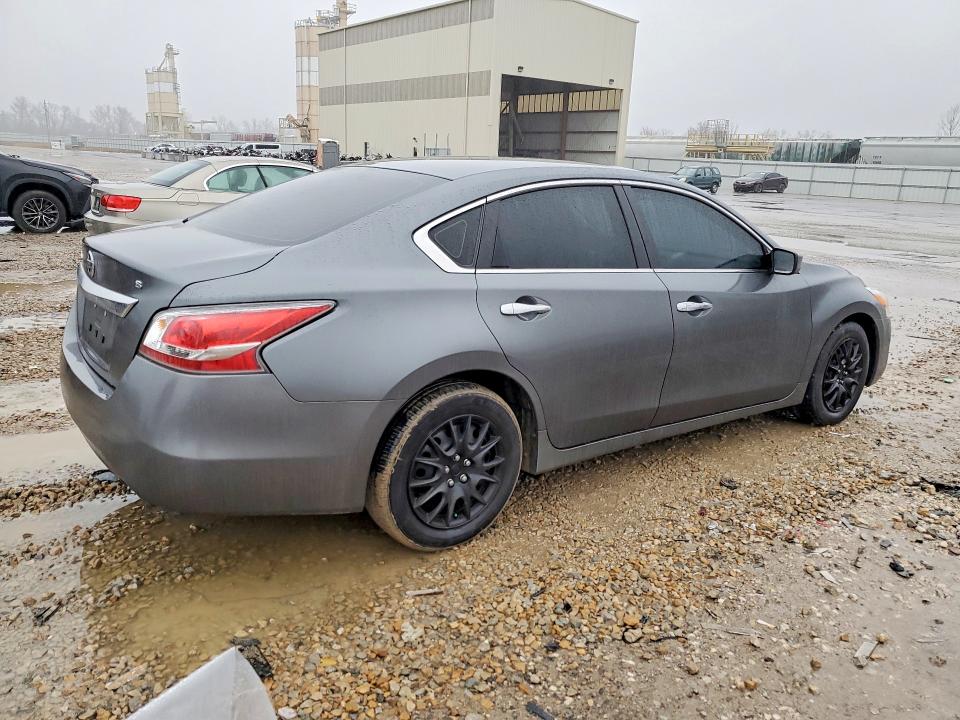 2015 Nissan Altima VIN 1N4AL3AP2FN351941 COPART salvage auction — FRONT END, Mo - Salvage Certificate Of Title, sold $1,050 on 2026-07-02 (photo 3)