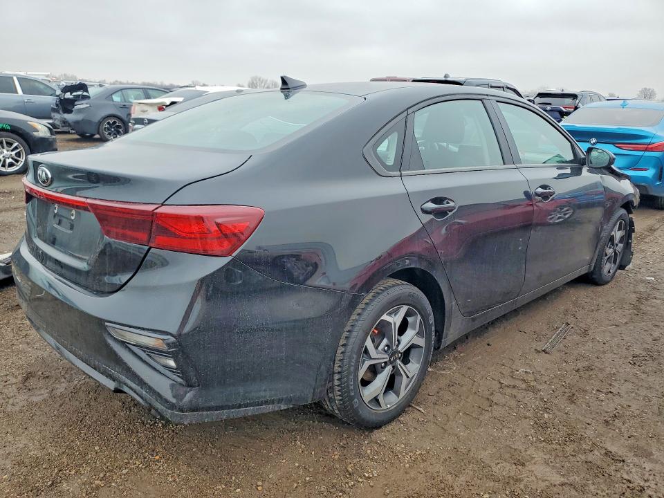 2021 Kia Forte VIN 3KPF24AD8ME410121 COPART salvage auction — FRONT END, IL - SALVAGE CERTIFICATE, sold $1,050 on 2026-07-02 (photo 3)