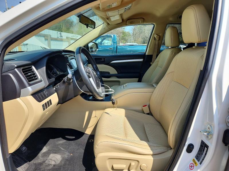 2015 Toyota Highlander VIN 5TDBKRFH5FS087646 COPART salvage auction — SIDE, Md - Cert Of Salvage > 75% Damage, sold $5,400 on 2026-07-14 (photo 7)