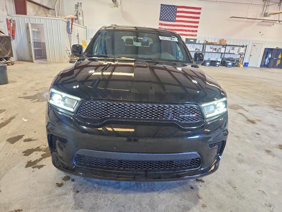 2024 Dodge Durango VIN 1C4RDJAG6RC139073 COPART salvage auction — MINOR DENT/SCRATCHES, WV - CERTIFICATE OF TITLE, sold $23,500 on 2026-07-07 (photo 5)