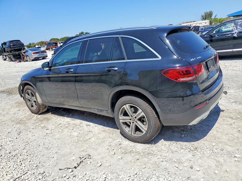 2020 Mercedes-benz Glc VIN W1N0G8DBXLF827827 COPART salvage auction — FRONT END, Salvage Title, sold $7,300 on 2026-07-10 (photo 2)