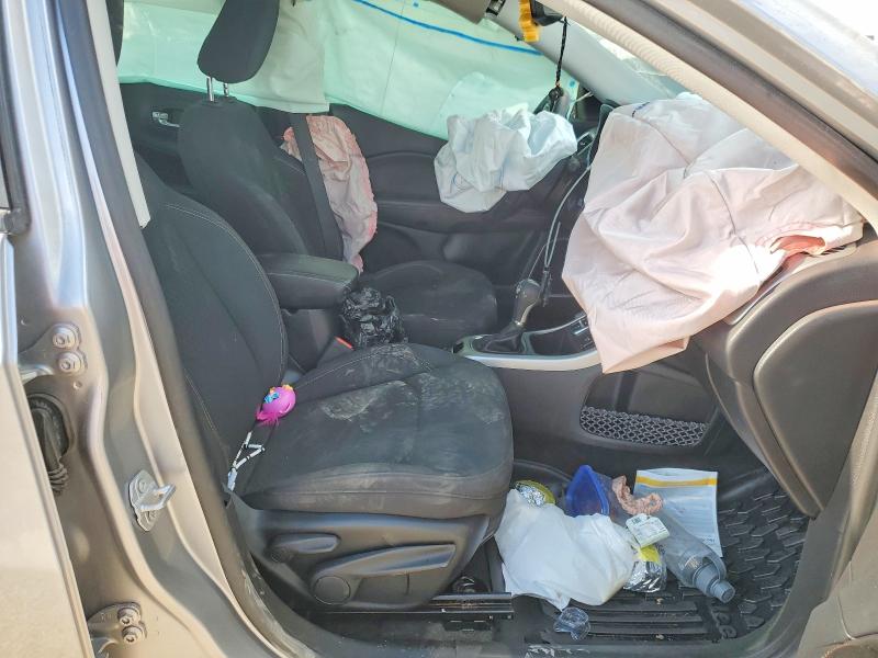 2018 Jeep Compass VIN 3C4NJCAB1JT488237 COPART salvage auction — SIDE, Tx - Salvage Vehicle Title, sold $1,700 on 2026-07-02 (photo 7)