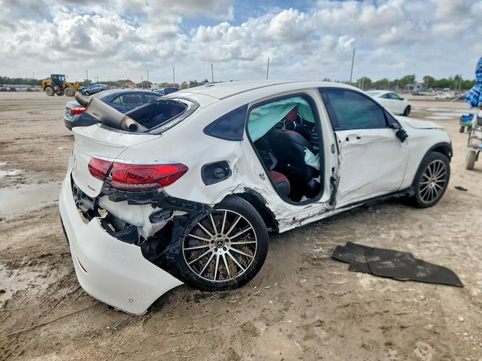 2023 Mercedes-benz Glc VIN W1N0J8EB9PG128026 COPART salvage auction — ALL OVER, Fl - Certificate Of Title, sold $12,900 on 2026-07-18 (photo 3)
