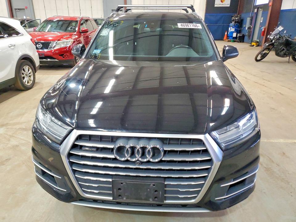 2019 Audi Q7 VIN WA1LAAF7XKD039138 COPART salvage auction — MINOR DENT/SCRATCHES, Ma - Certificate Of Title (P), sold $7,000 on 2026-07-30 (photo 5)