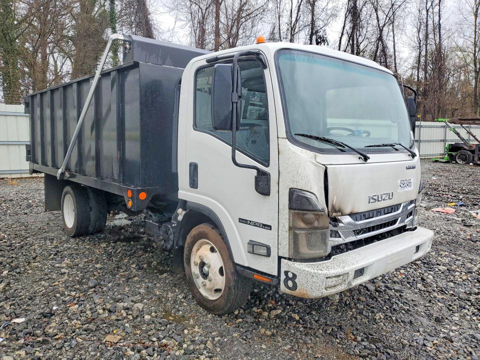 2025 Isuzu Npr VIN 54DC4W1D7SS203265 COPART salvage auction — Burn Engine, SC - CERT OF TITLE-SALVAGE FIRE, sold $10,800 on 2026-07-27 (photo 4)