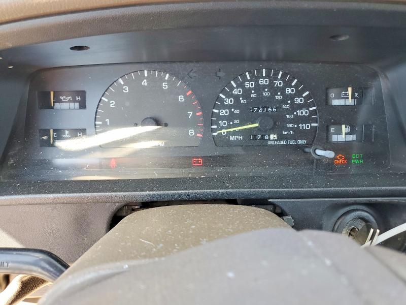 1995 Toyota 4runner VIN JT3VN29V7S0043078 COPART salvage auction — MINOR DENT/SCRATCHES, NV - CERTIFICATE OF TITLE, sold $150 on 2026-07-27 (photo 9)