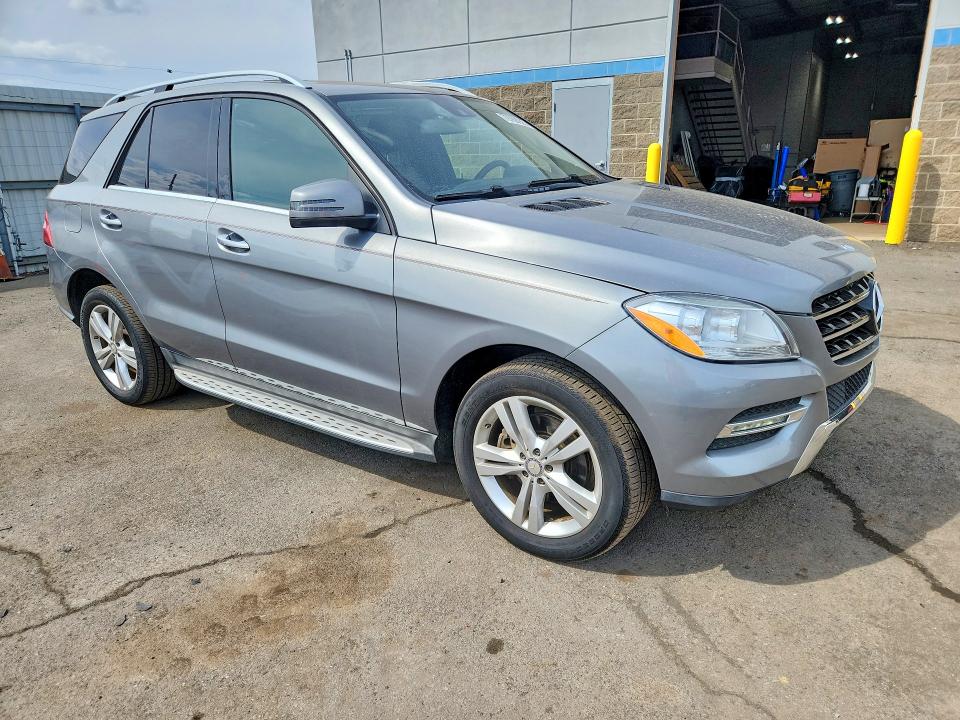 2015 Mercedes-benz Ml-class VIN 4JGDA0EB0FA518018 COPART salvage auction — MINOR DENT/SCRATCHES, Pa - Cert Of Title (P), sold $6,300 on 2026-07-09 (photo 4)