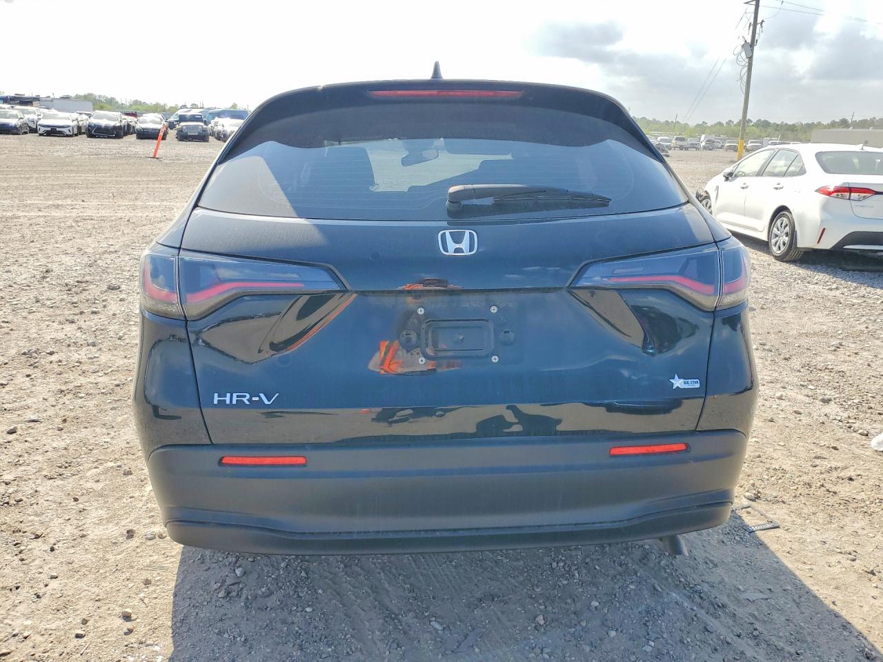 2025 Honda HR-V VIN 3CZRZ1H30SM740580 COPART salvage auction — Front End, TX - SALVAGE VEHICLE TITLE (P), sold $3,100 on 2026-07-09 (photo 6)
