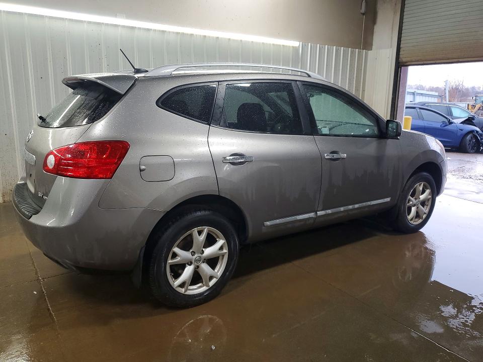 2011 Nissan Rogue sport VIN JN8AS5MVXBW283271 COPART salvage auction — FRONT END, Il - Salvage Certificate, sold $775 on 2026-07-28 (photo 3)