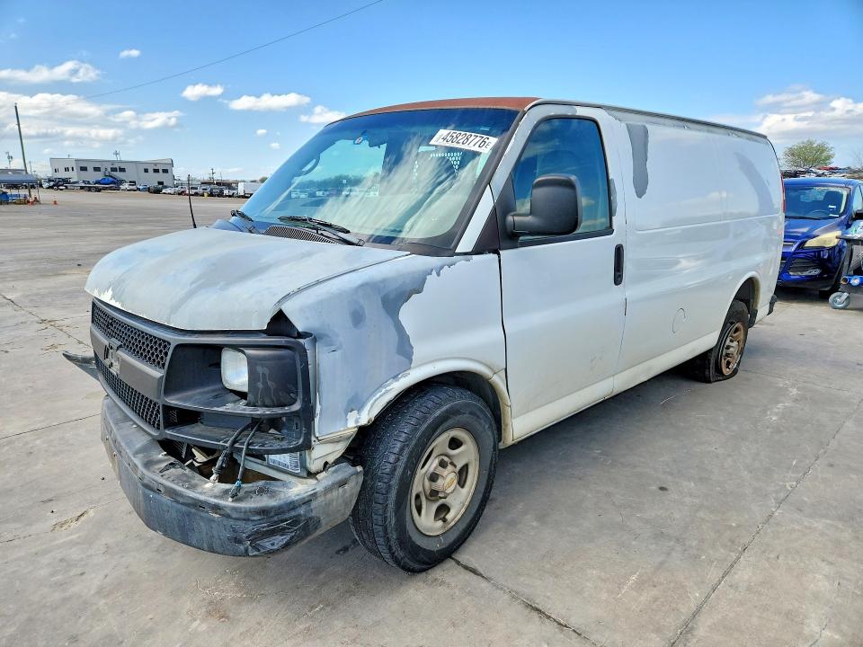 2004 Chevrolet Express 1500 VIN 1GCFG15X441114052 COPART salvage auction — FRONT END, Tx - Salvage Vehicle Title, sold $500 on 2026-07-08 (photo 1)