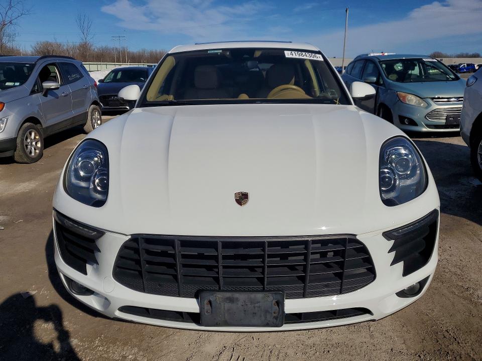 2017 Porsche Macan VIN WP1AB2A50HLB20183 COPART salvage auction — NORMAL WEAR, Mt - Certificate Of Title, sold $7,000 on 2026-08-17 (photo 5)