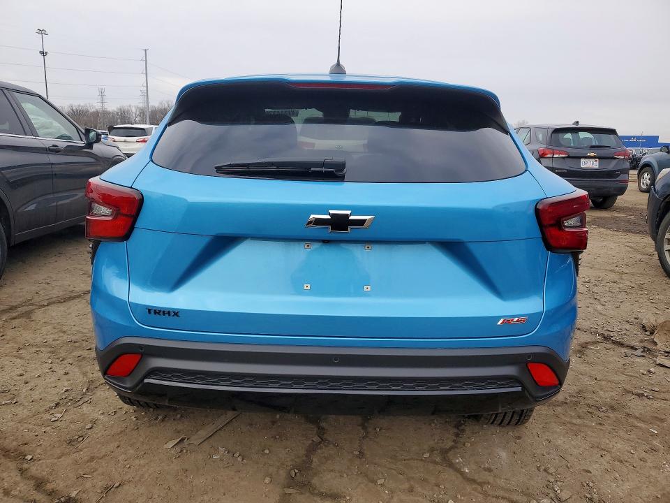 2025 Chevrolet Trax VIN KL77LGEP1SC158818 COPART salvage auction — SIDE, Mi - Cert Of Title-Salvage Vehicle, sold $7,800 on 2026-07-07 (photo 6)