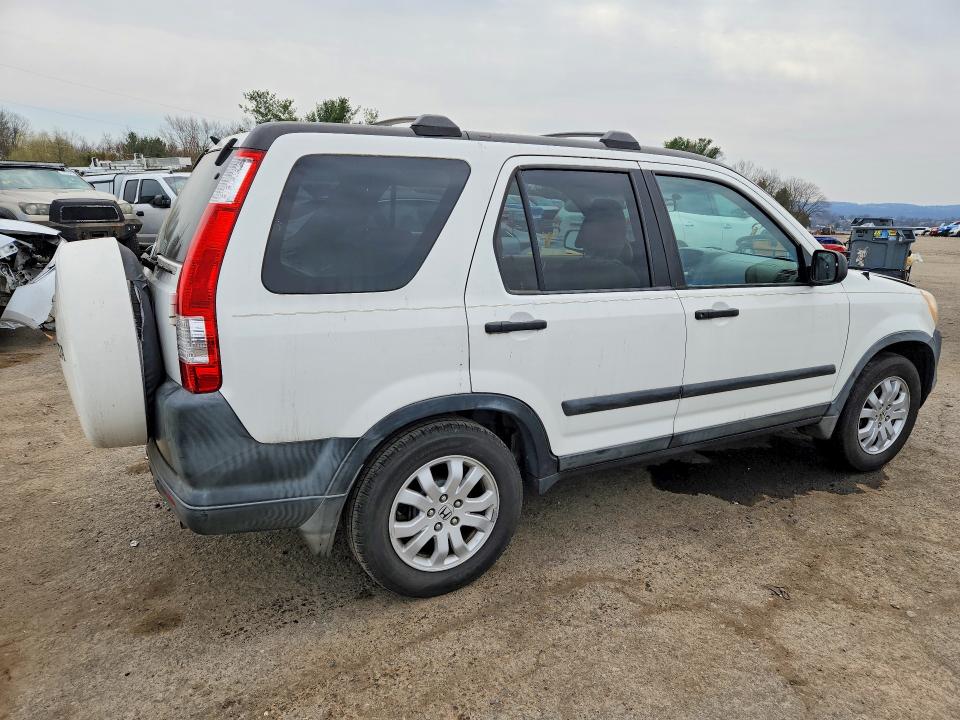 2005 Honda Cr-v VIN SHSRD78825U321361 COPART salvage auction — FRONT END, KY - RED SALVAGE NON-REBUILDABLE, sold $1,100 on 2026-07-17 (photo 3)