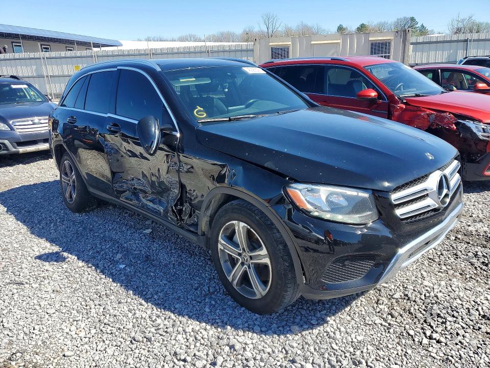2019 Mercedes-benz Glc VIN WDC0G4JB5KV124607 COPART salvage auction — SIDE, Salvage Title, sold $3,650 on 2026-07-14 (photo 4)