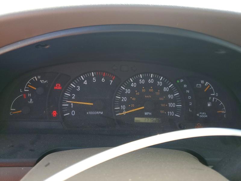 2002 Toyota Tundra VIN 5TBRN34162S274406 COPART salvage auction — MINOR DENT/SCRATCHES, Ok - Certificate Of Title, sold $1,150 on 2026-07-30 (photo 9)
