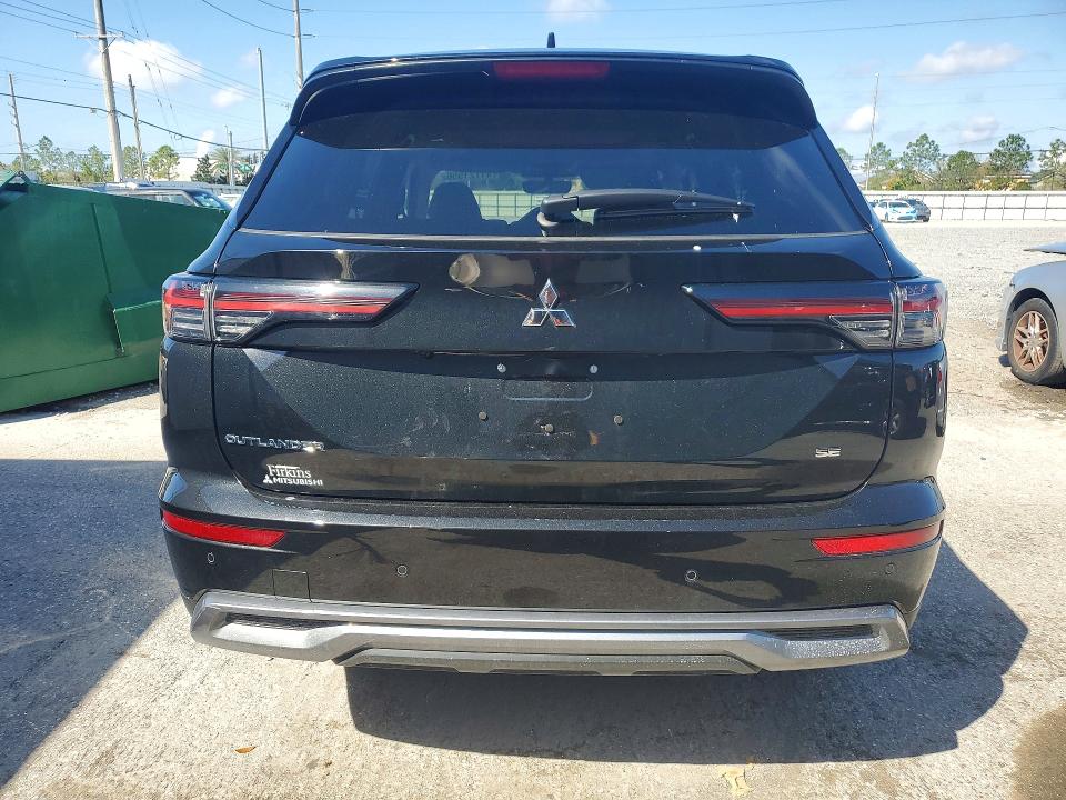 2025 Mitsubishi Outlander VIN JA4J3VA88SZ052014 COPART salvage auction — SIDE, Fl - Cert Of Title Slvg Rebuildable, sold $12,500 on 2026-07-06 (photo 6)