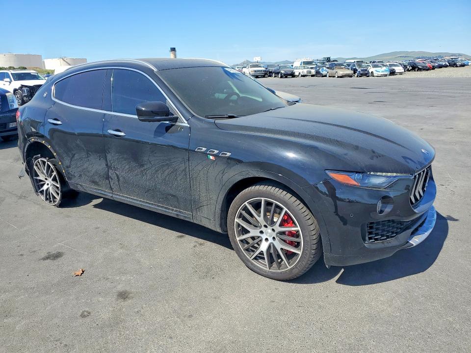 2017 Maserati Levante VIN ZN661YUL9HX253605 COPART salvage auction — UNDERCARRIAGE, CA - SALVAGE CERTIFICATE, sold $4,150 on 2026-07-22 (photo 4)