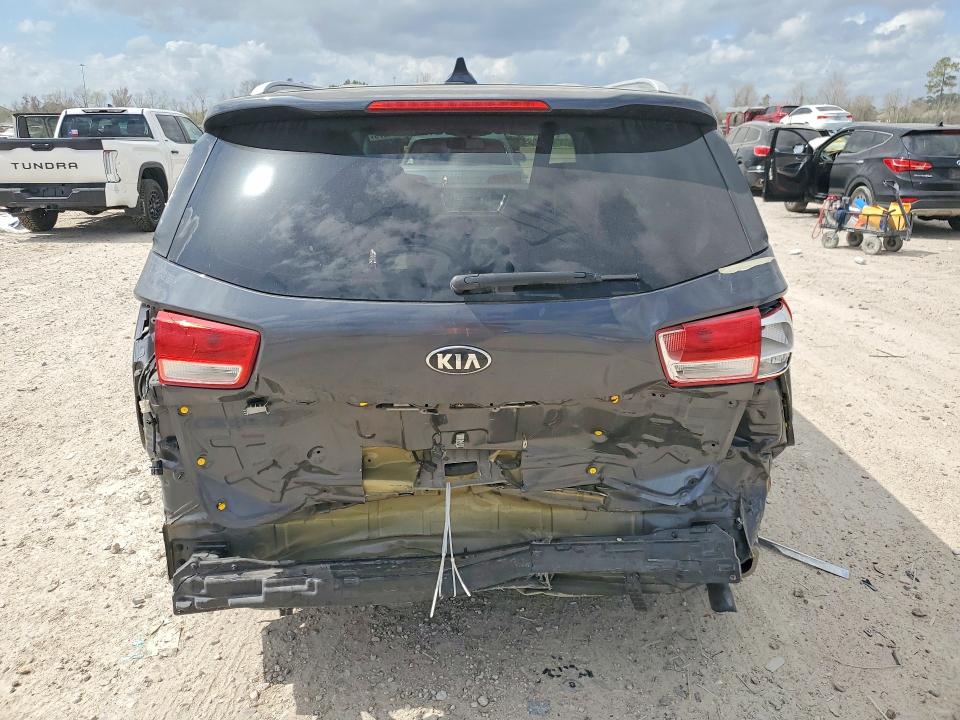 2016 Kia SEDONA VIN KNDMB5C11G6155886 COPART salvage auction — REAR END, Tx - Salvage Vehicle Title, sold $2,000 on 2026-07-07 (photo 6)