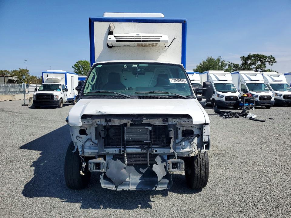 2023 Ford E-350 VIN 1FDWE3FKXPDD18826 COPART salvage auction — FRONT END, Fl - Certificate Of Title, sold $14,000 on 2026-07-30 (photo 5)