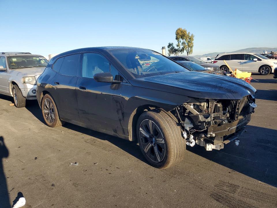 2025 BMW Ix VIN WB523CF07SCS50339 COPART salvage auction — FRONT END, Ca - Salvage Certificate, sold $27,250 on 2026-07-06 (photo 4)