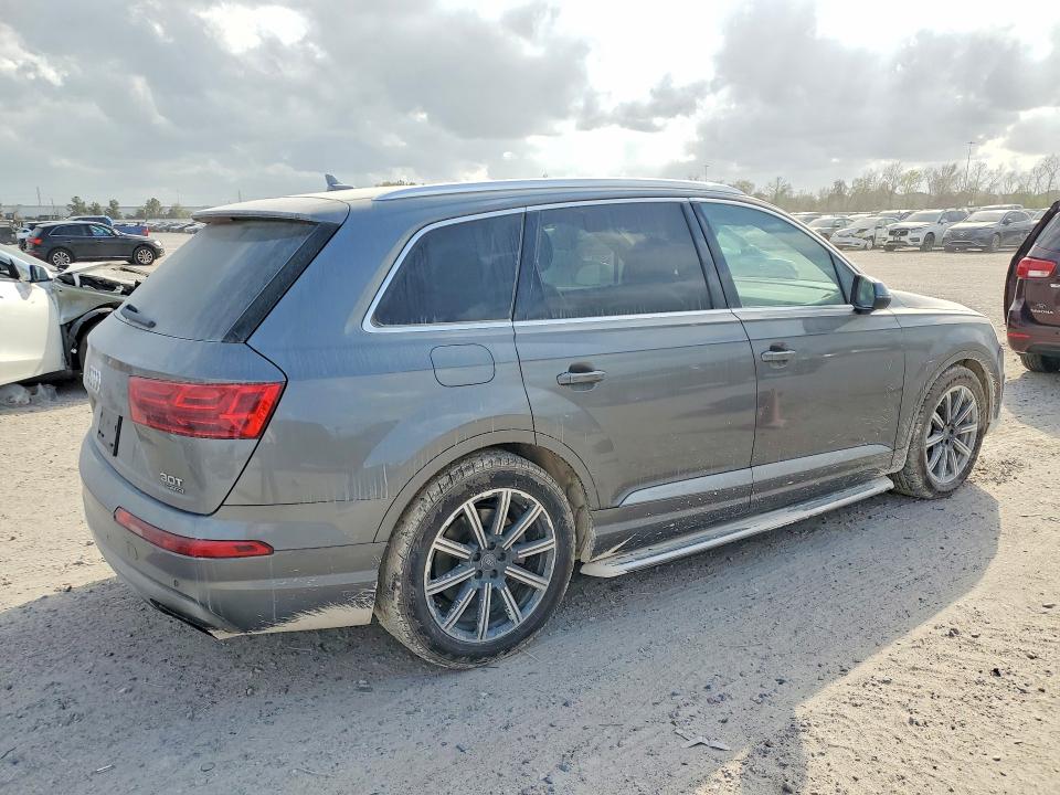 2018 Audi Q7 VIN WA1VABF72JD009581 COPART salvage auction — UNDERCARRIAGE, Tx - Certificate Of Title (P), sold $7,900 on 2026-07-24 (photo 3)