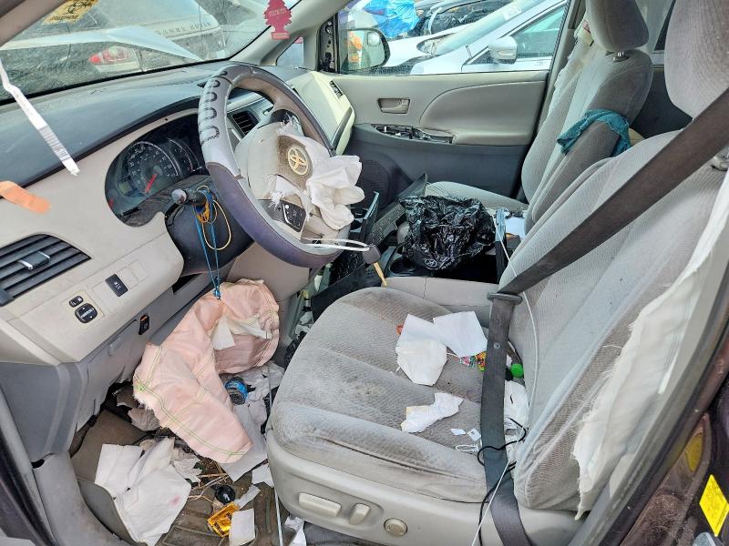 2011 Toyota Sienna VIN 5TDKK3DC4BS037836 COPART salvage auction — REAR END, Ny - Mv907A-Parts Only, sold $800 on 2026-07-20 (photo 7)