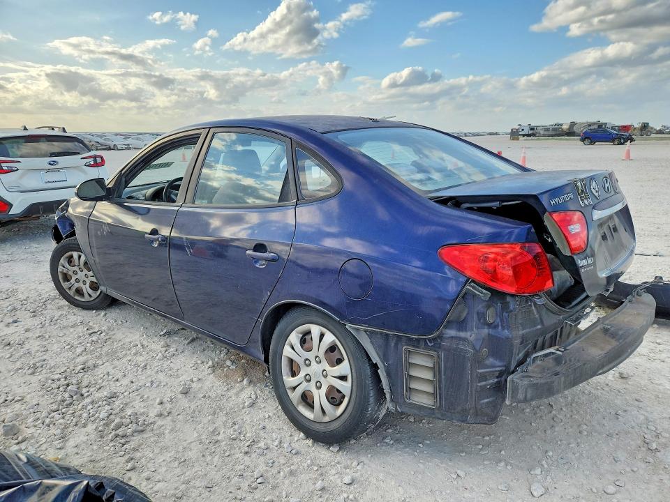 2010 Hyundai Elantra VIN KMHDU4ADXAU118822 COPART salvage auction — SIDE, Tx - Salvage Vehicle Title, sold $400 on 2026-07-02 (photo 2)