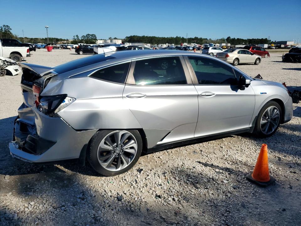 2018 Honda Clarity VIN JHMZC5F36JC004453 COPART salvage auction — REAR END, Tx - Salvage Vehicle Title, sold $4,300 on 2026-07-21 (photo 3)