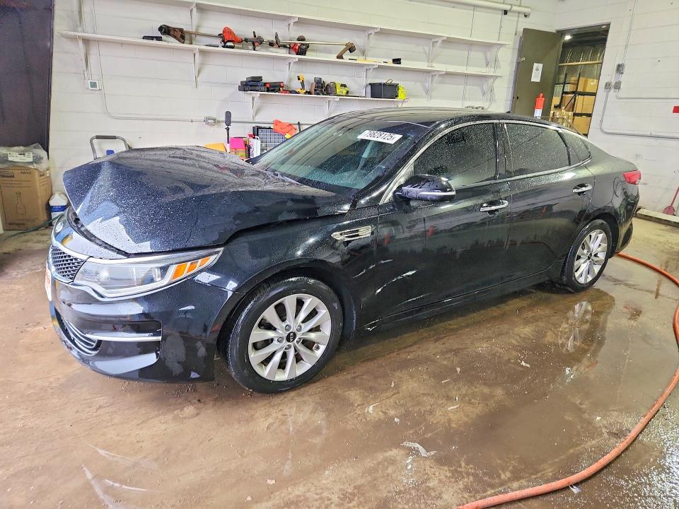 2018 Kia Optima VIN 5XXGU4L32JG195549 COPART salvage auction — FRONT END, Il - Salvage Certificate, sold $975 on 2026-07-10 (photo 1)